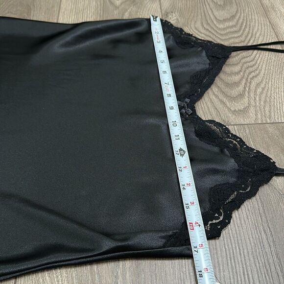 Delicates Vintage Black Satin Slip Dress‎ Size Medium - Picture 10 of 12